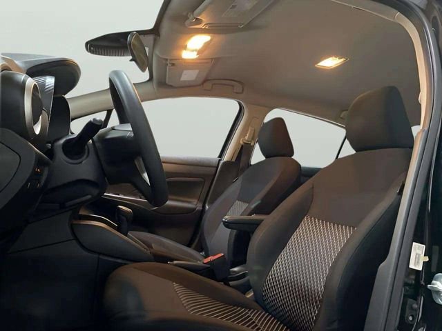 Used 2021 Nissan Versa S image 38