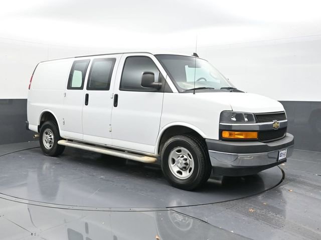 Used 2021 Chevrolet Express 2500 w/ Driver Convenience Package image 21