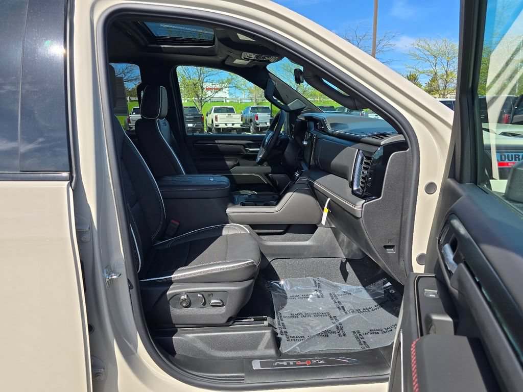 New 2026 GMC Sierra 2500 AT4X AWD/4WD image 34