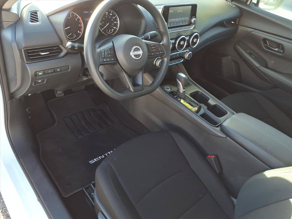 Used 2025 Nissan Sentra S FWD image 6