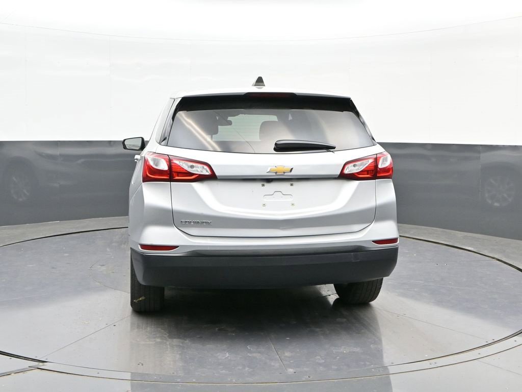 Used 2020 Chevrolet Equinox LS w/ LS Convenience Package image 8