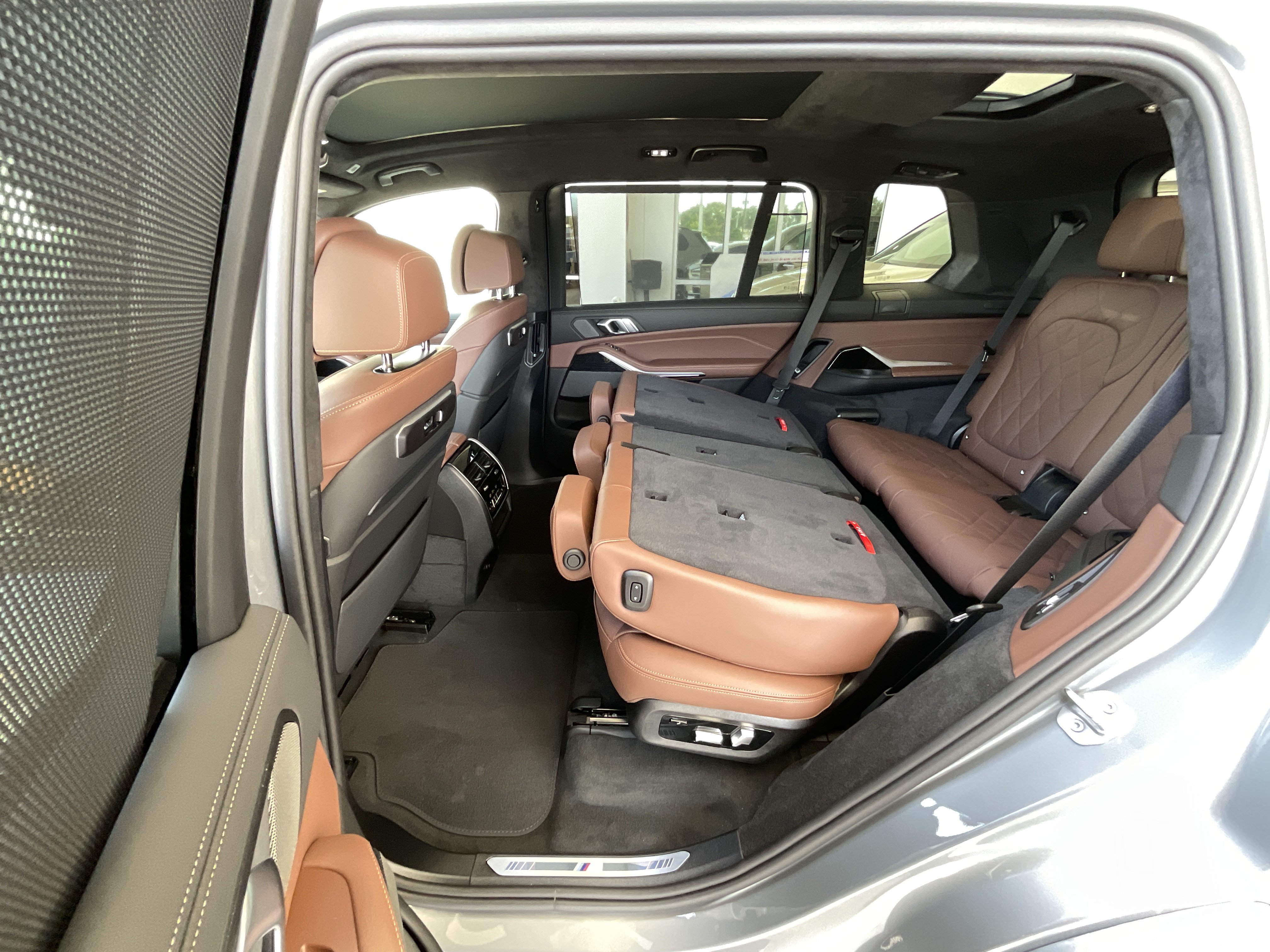 New 2027 BMW X7 xDrive40i w/ M Sport Package AWD/4WD image 30