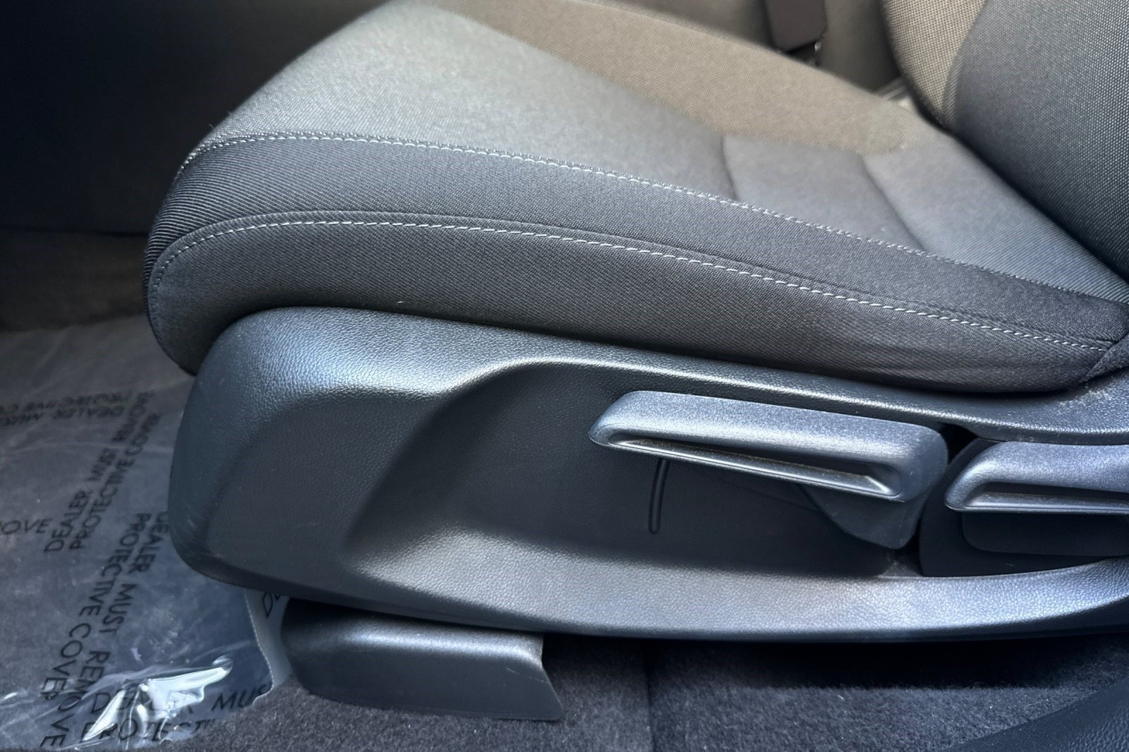 Used 2024 Honda CR-V LX image 14