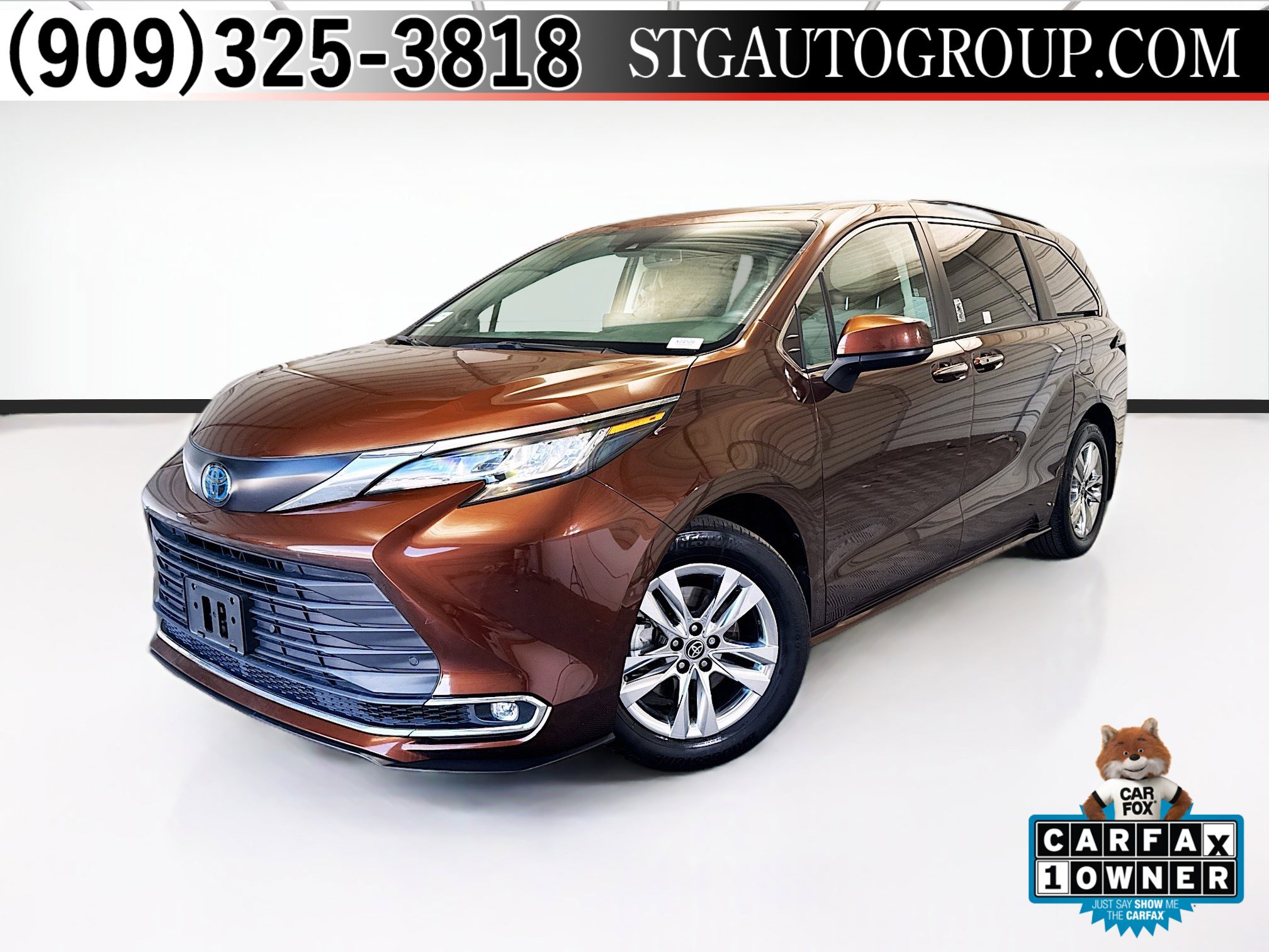 Used 2023 Toyota Sienna XLE