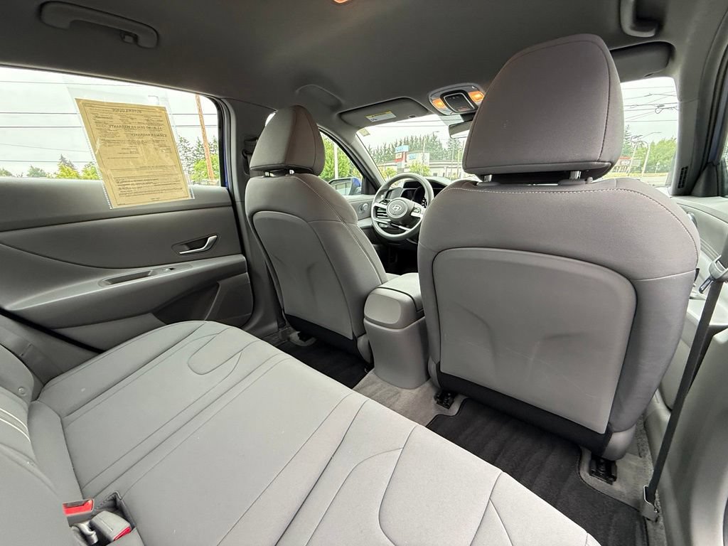 Certified 2023 Hyundai Elantra SEL FWD image 17