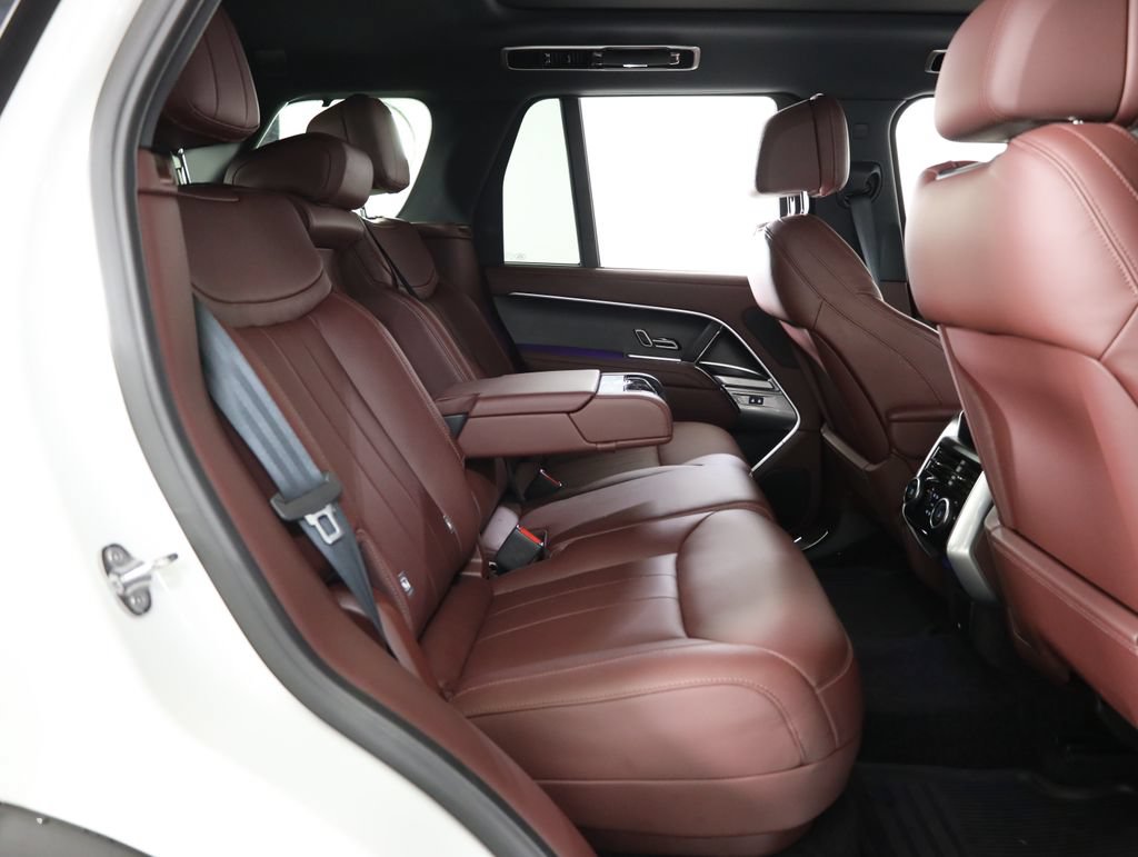 Used 2025 Land Rover Range Rover SE AWD/4WD image 60
