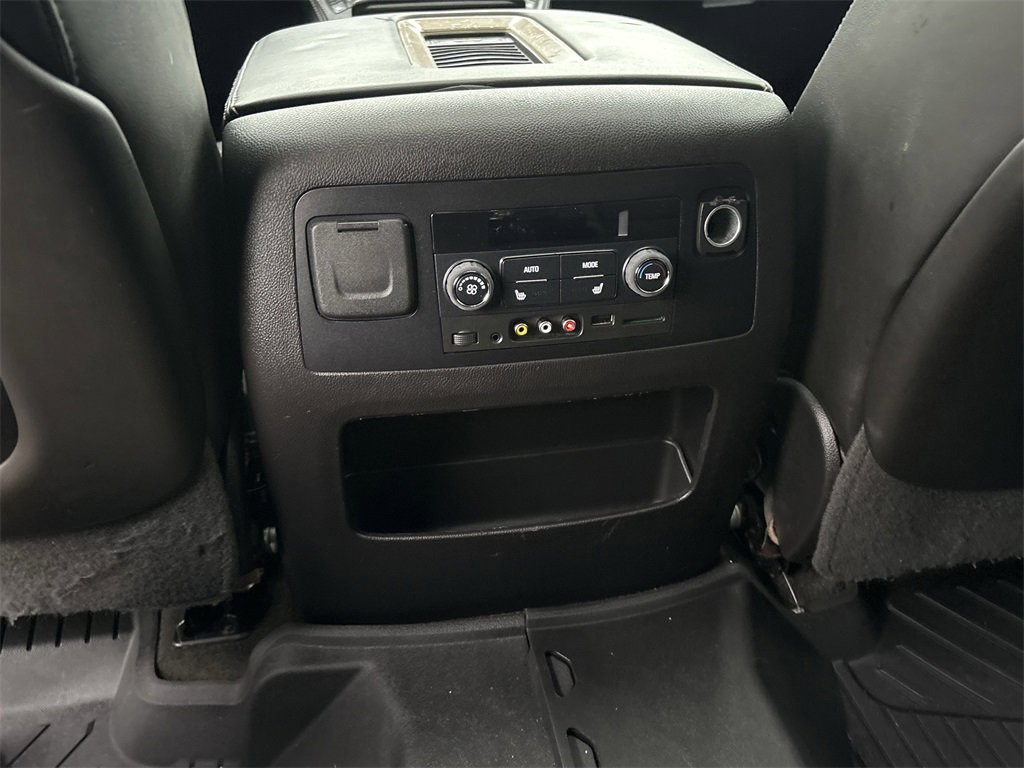 Used 2016 GMC Yukon XL Denali w/ Open Road Package image 24