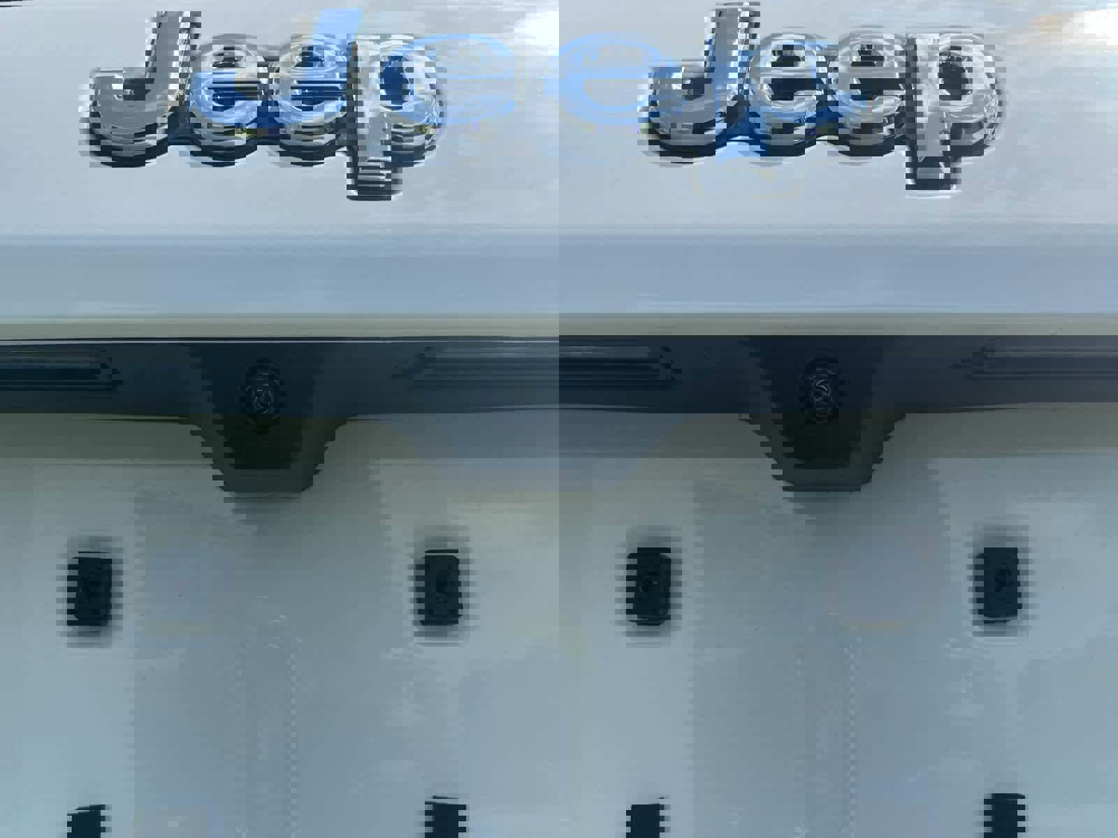 New 2025 Jeep Compass Latitude w/ Convenience Group image 17