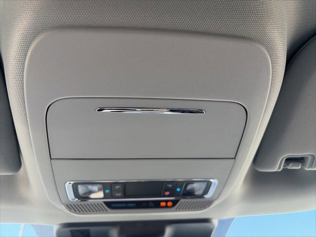 New 2026 Ford F250 Lariat w/ Chrome Package image 25