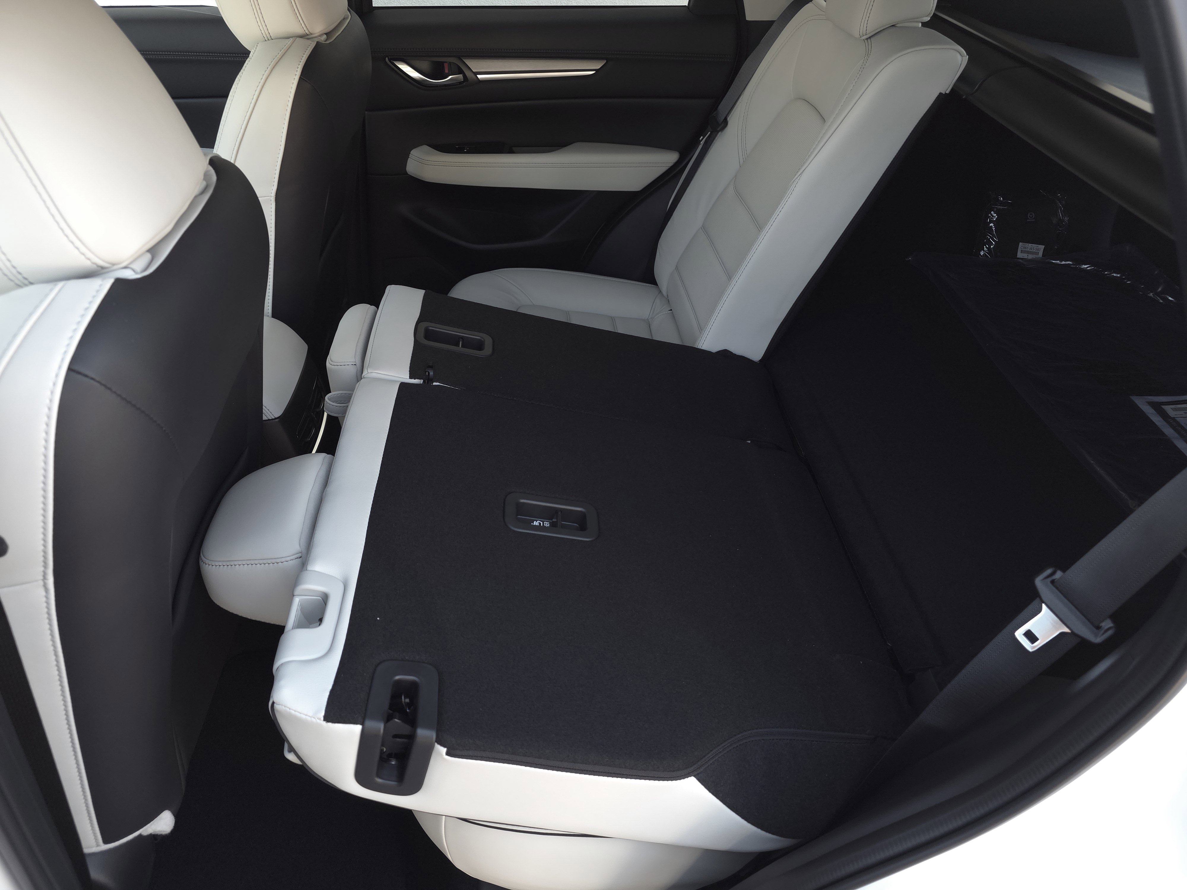 New 2025 MAZDA CX-5 AWD 2.5 S w/ Premium Plus Pkg image 31