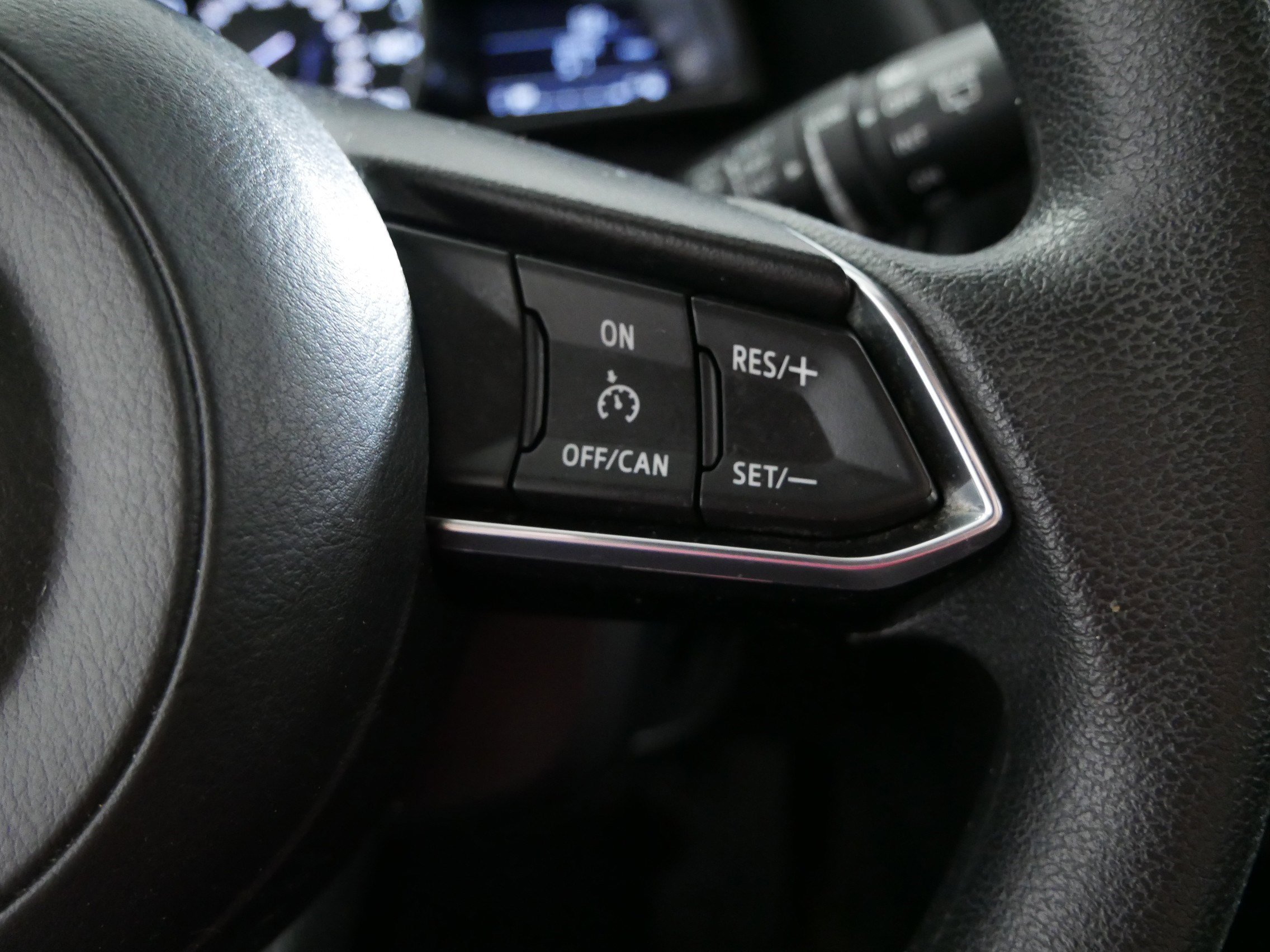 Used 2017 MAZDA MAZDA3 Sport image 29