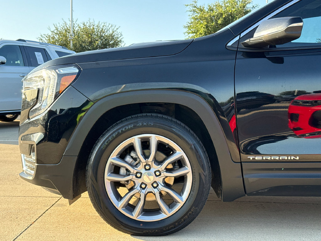 Used 2022 GMC Terrain SLT FWD image 5