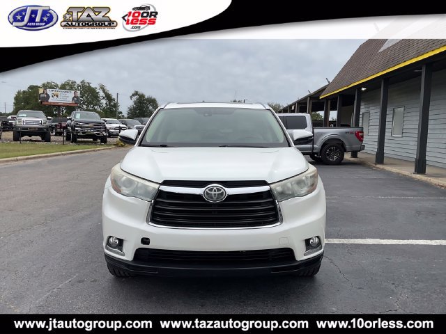 Used 2014 Toyota Highlander Limited Platinum AWD/4WD image 2