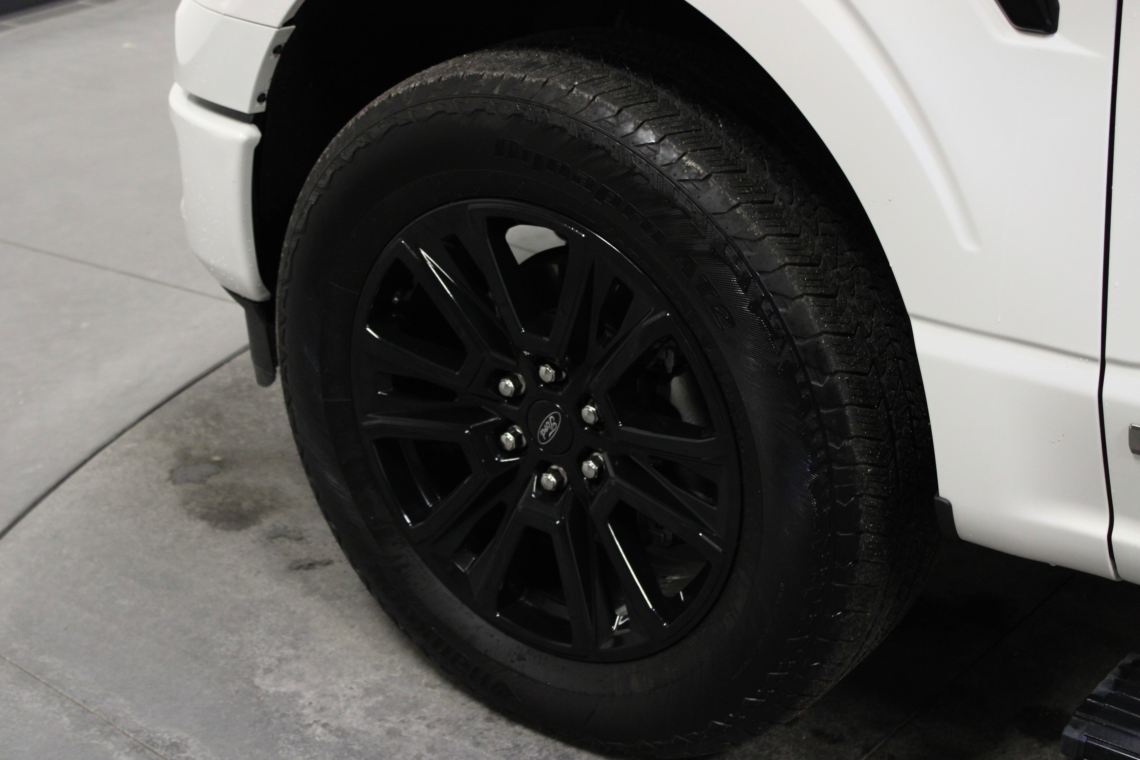 Used 2024 Ford F150 Platinum w/ FX4 Off-Road Package image 10