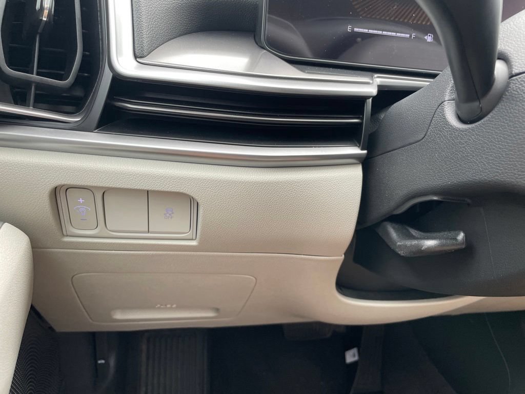 New 2026 Kia Sorento S w/ S Panoramic Sunroof Package FWD image 13