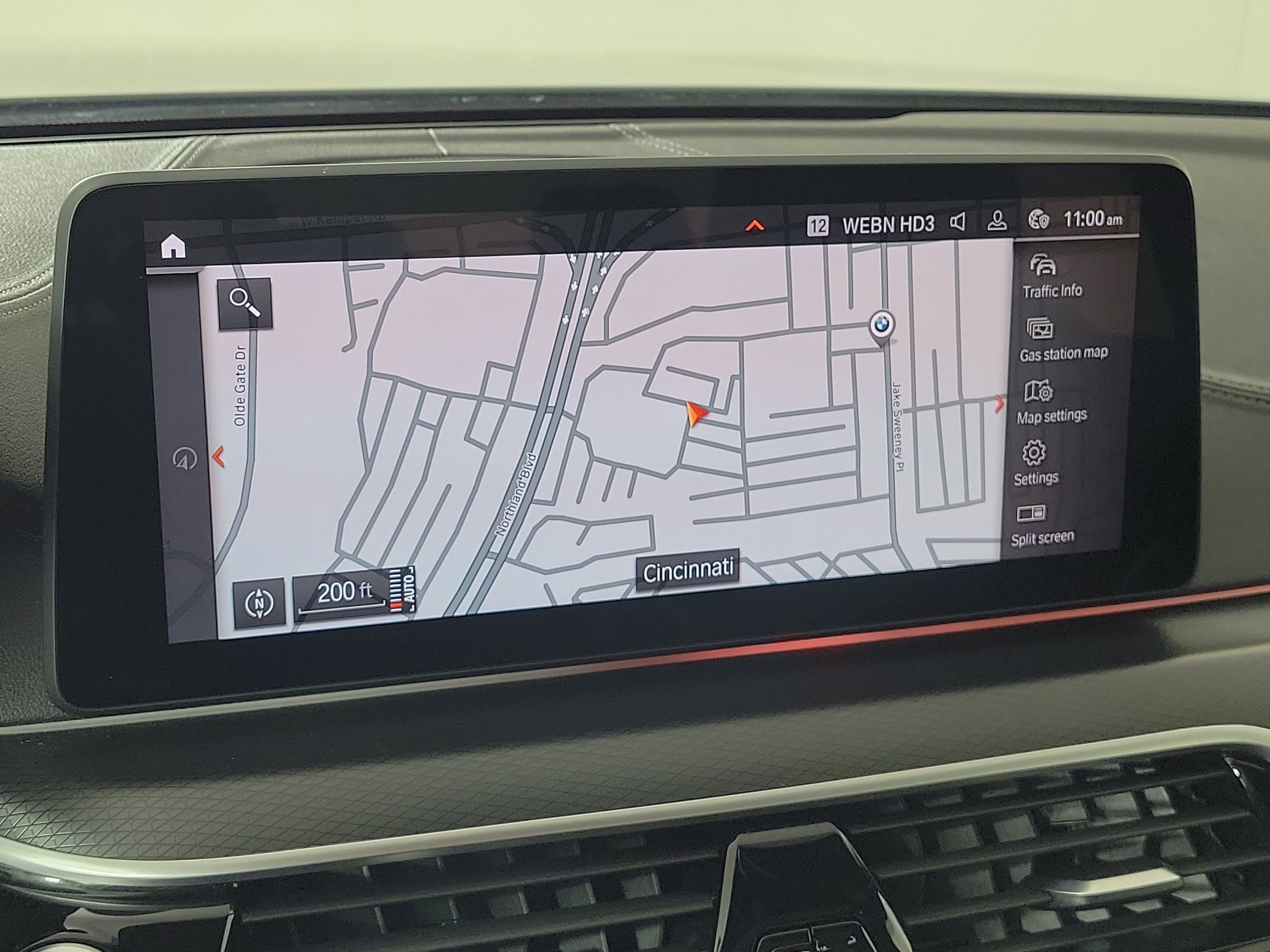 Used 2022 BMW M550i xDrive w/ Dynamic Handling Package image 18