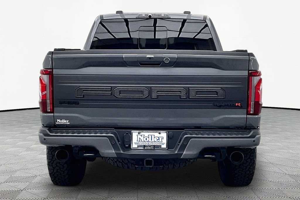 Used 2025 Ford F150 Raptor w/ Equipment Group 803A Raptor R AWD/4WD image 4