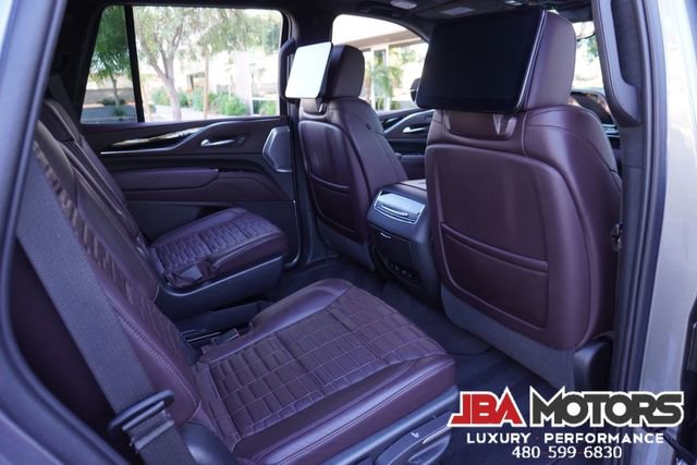 Used 2022 Cadillac Escalade Sport Platinum w/ Heavy-Duty Trailer Package image 7