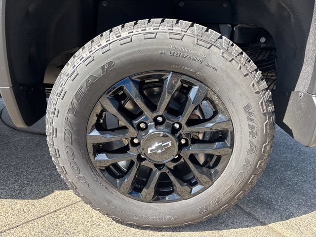 New 2026 Chevrolet Silverado 3500 High Country w/ High Country Premium Package AWD/4WD image 13