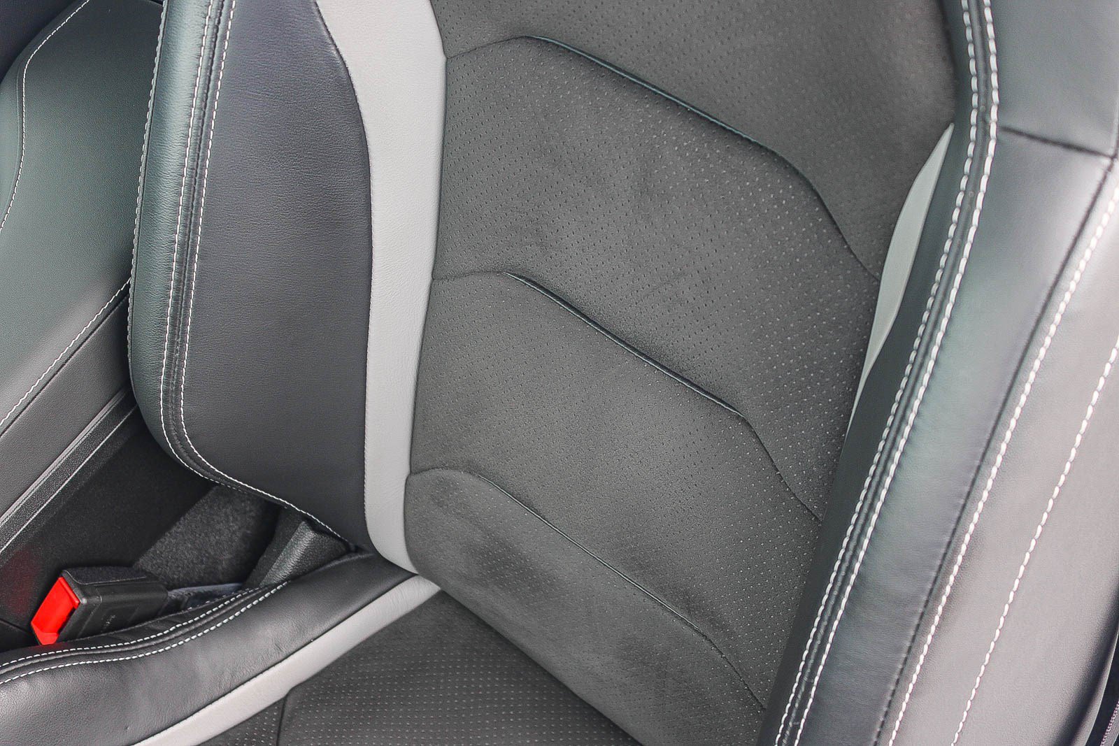 Used 2023 Chevrolet Camaro LT w/ RS Package RWD image 23