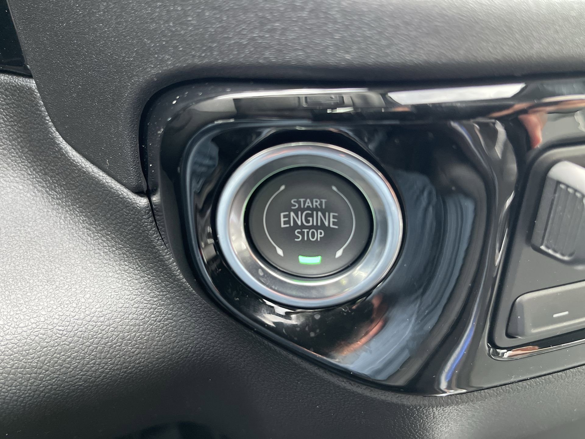 New 2026 GMC Sierra 3500 SLT w/ SLT Premium Package image 52