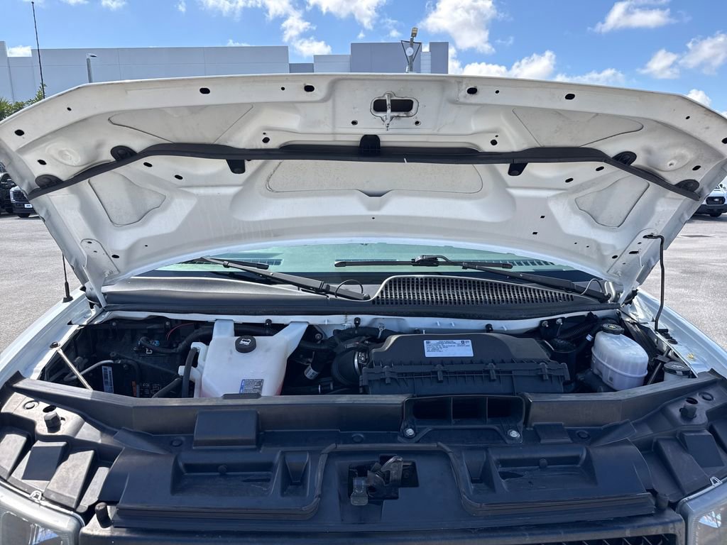 Used 2020 Chevrolet Express 2500 w/ Driver Convenience Package image 26