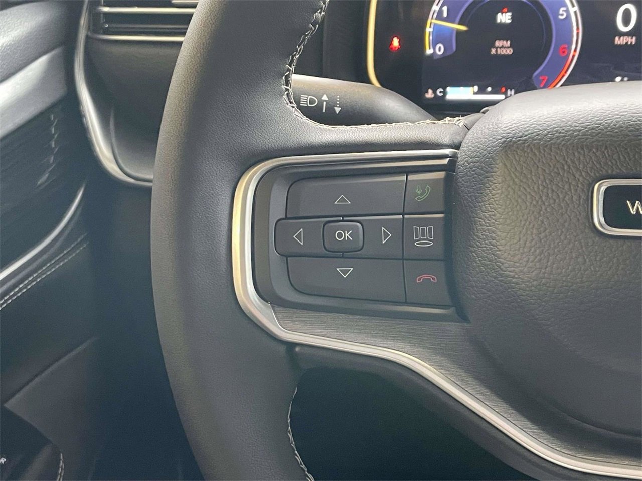 New 2025 Jeep Wagoneer Series II image 14