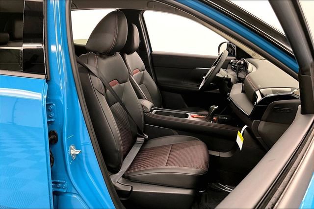 New 2026 Nissan Kicks SR w/ Cold Weather Package image 35