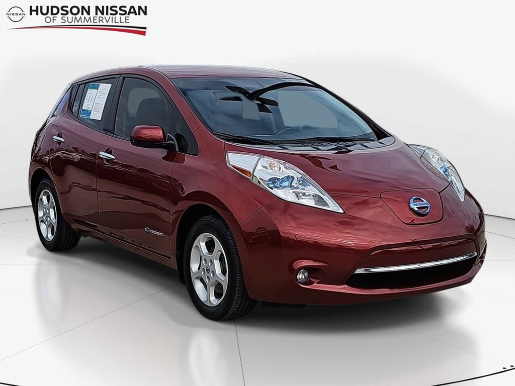 Used 2014 Nissan Leaf SV w/ LED & Quick Charge Package image 1