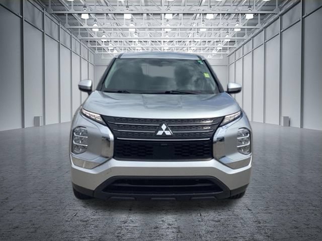 Used 2022 Mitsubishi Outlander ES FWD image 34