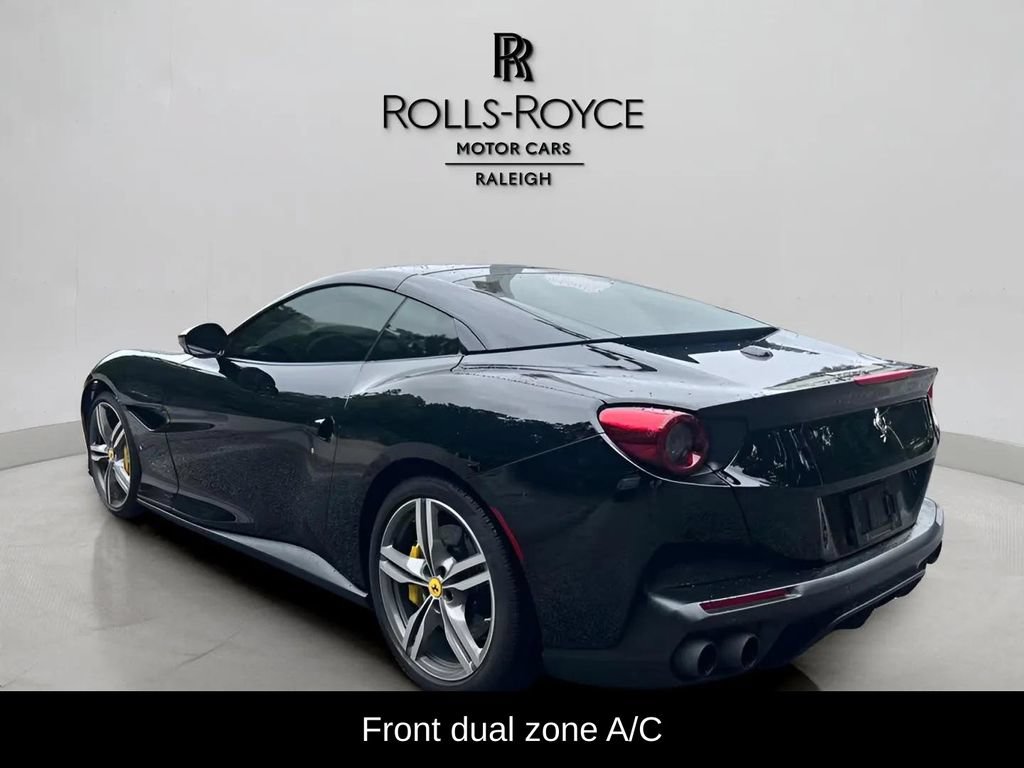 Used 2020 Ferrari Portofino RWD image 6