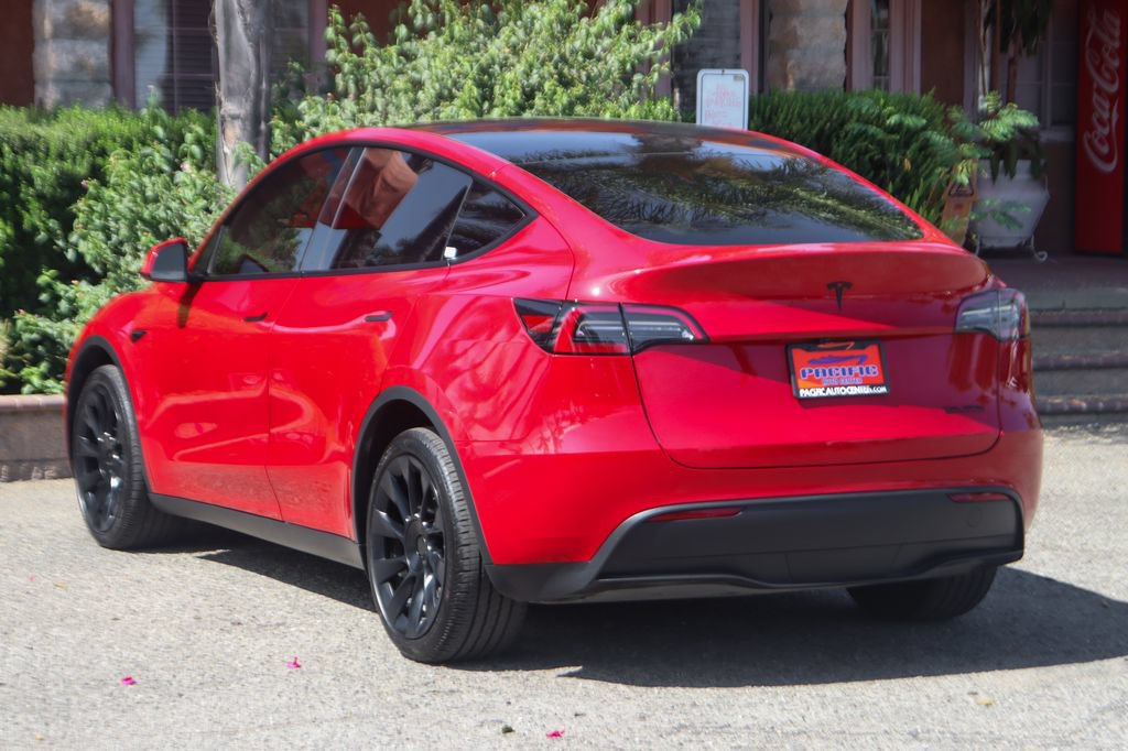 Used 2023 Tesla Model Y Long Range AWD/4WD image 6