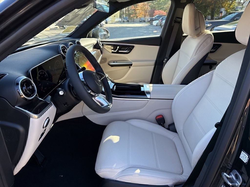 New 2026 Mercedes-Benz GLC 300 4MATIC image 14