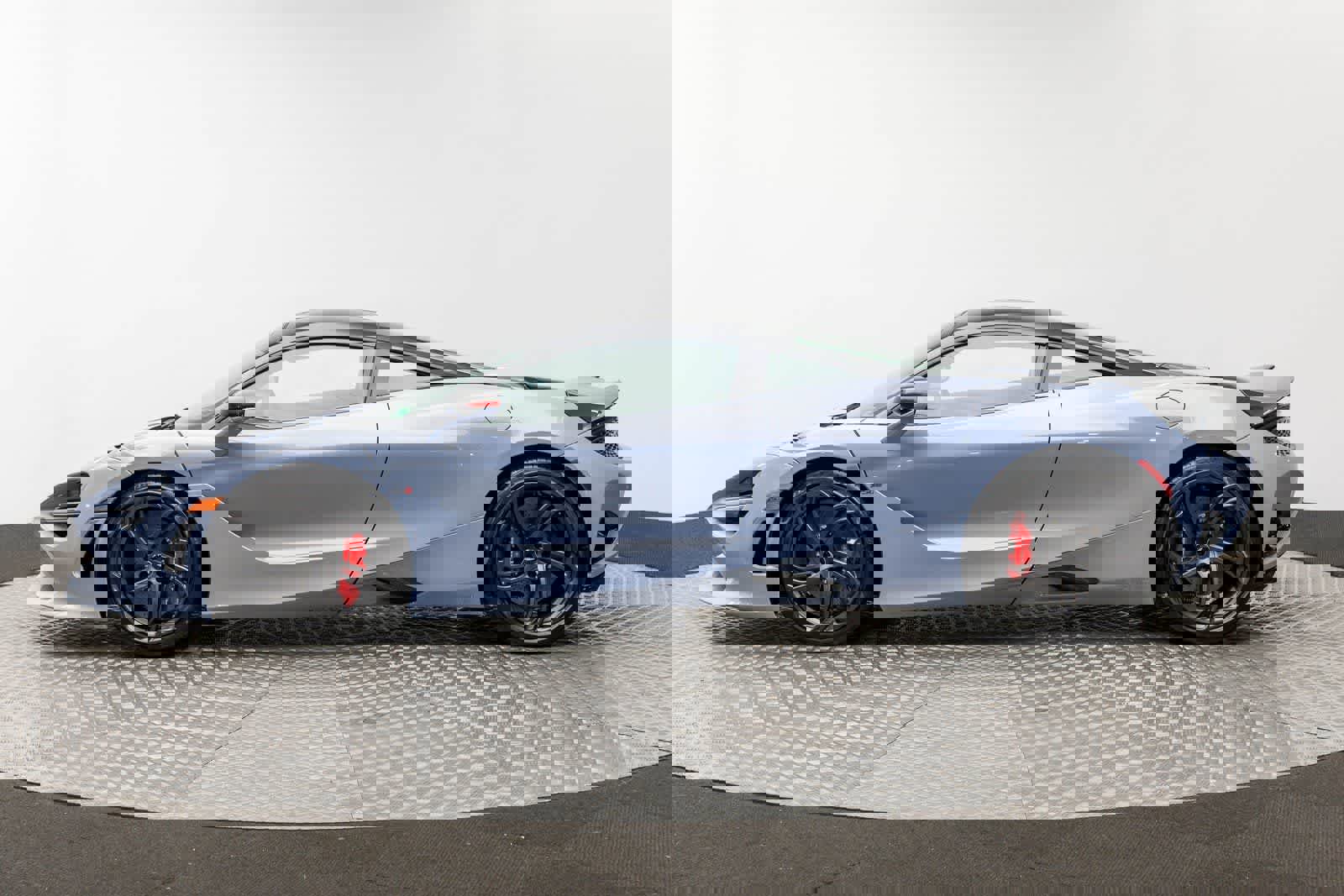 New 2026 McLaren 750S image 3