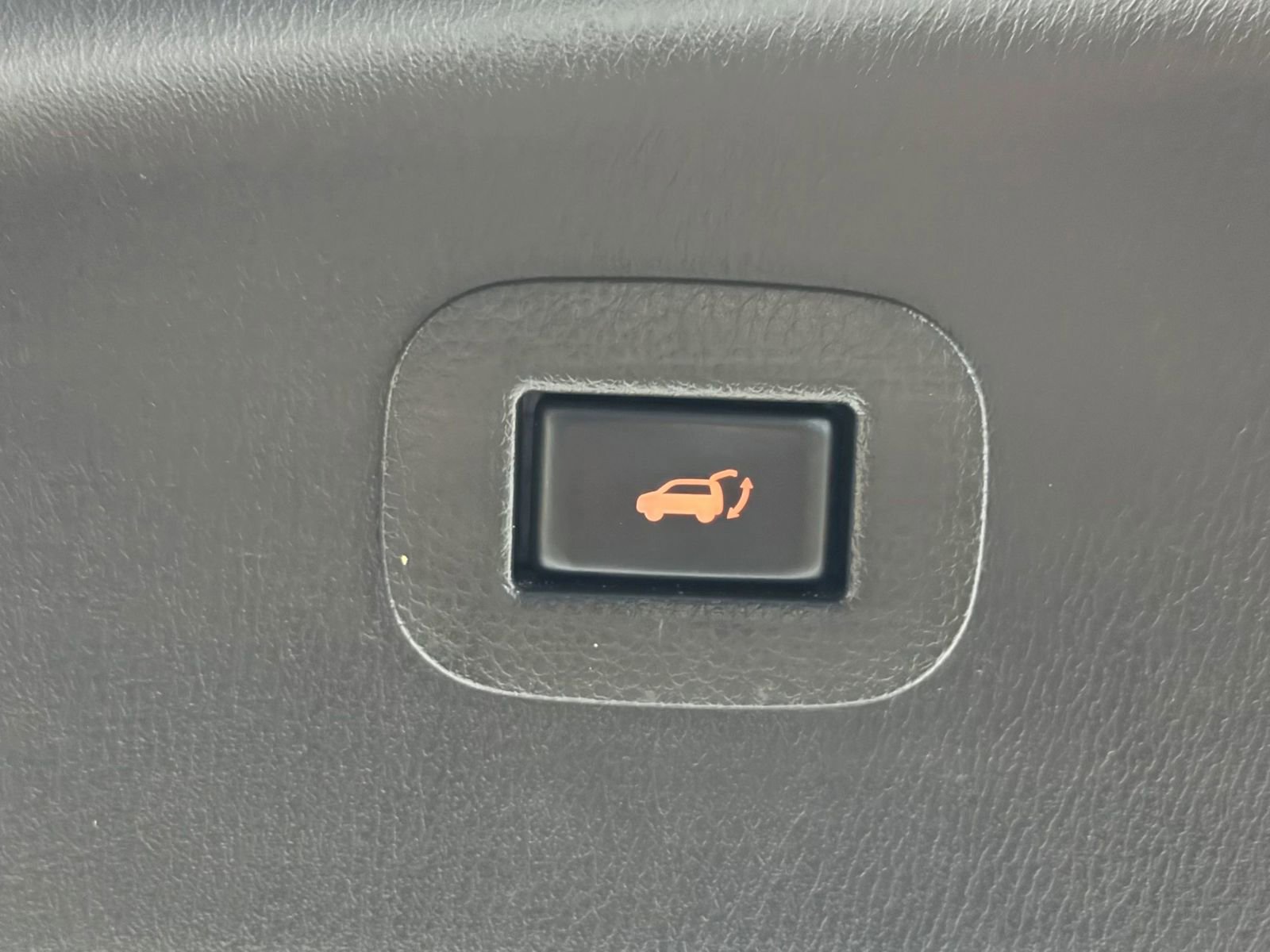 Used 2017 Nissan Armada SV w/ Driver Package AWD/4WD image 22