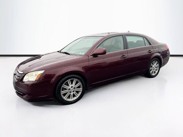 Used 2005 Toyota Avalon Limited image 3