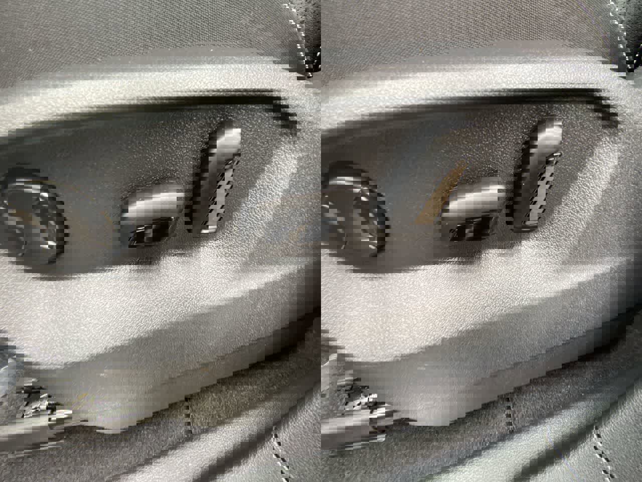 Used 2025 Volkswagen Atlas SE image 12