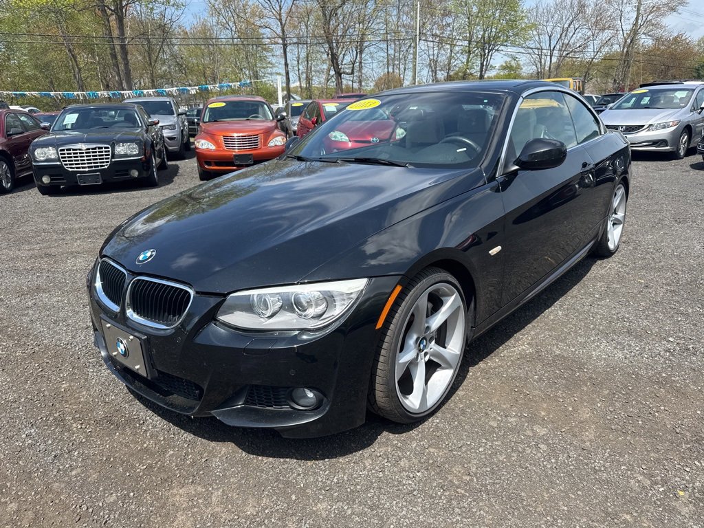Used 2013 BMW 335i Convertible image 11