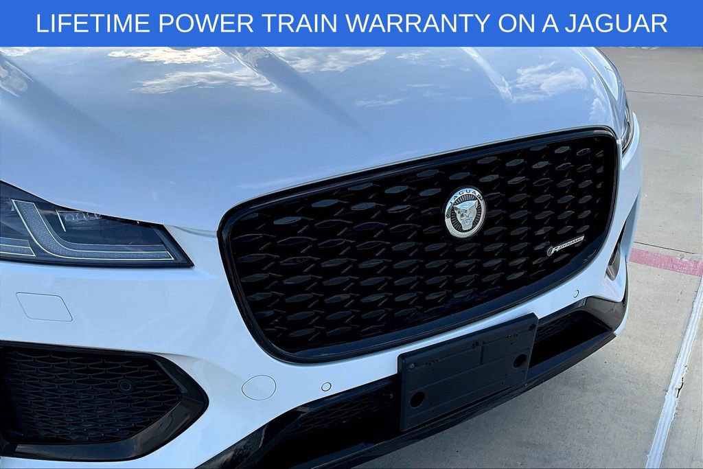 Used 2025 Jaguar F-PACE R-Dynamic S image 38