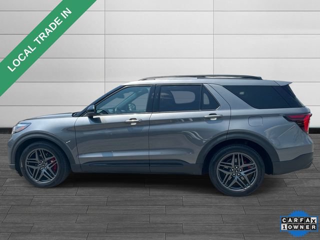 Used 2025 Ford Explorer ST AWD/4WD image 6