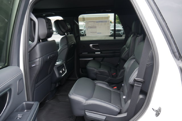 New 2027 Ford Expedition Platinum w/ Stealth Performance Package AWD/4WD image 27
