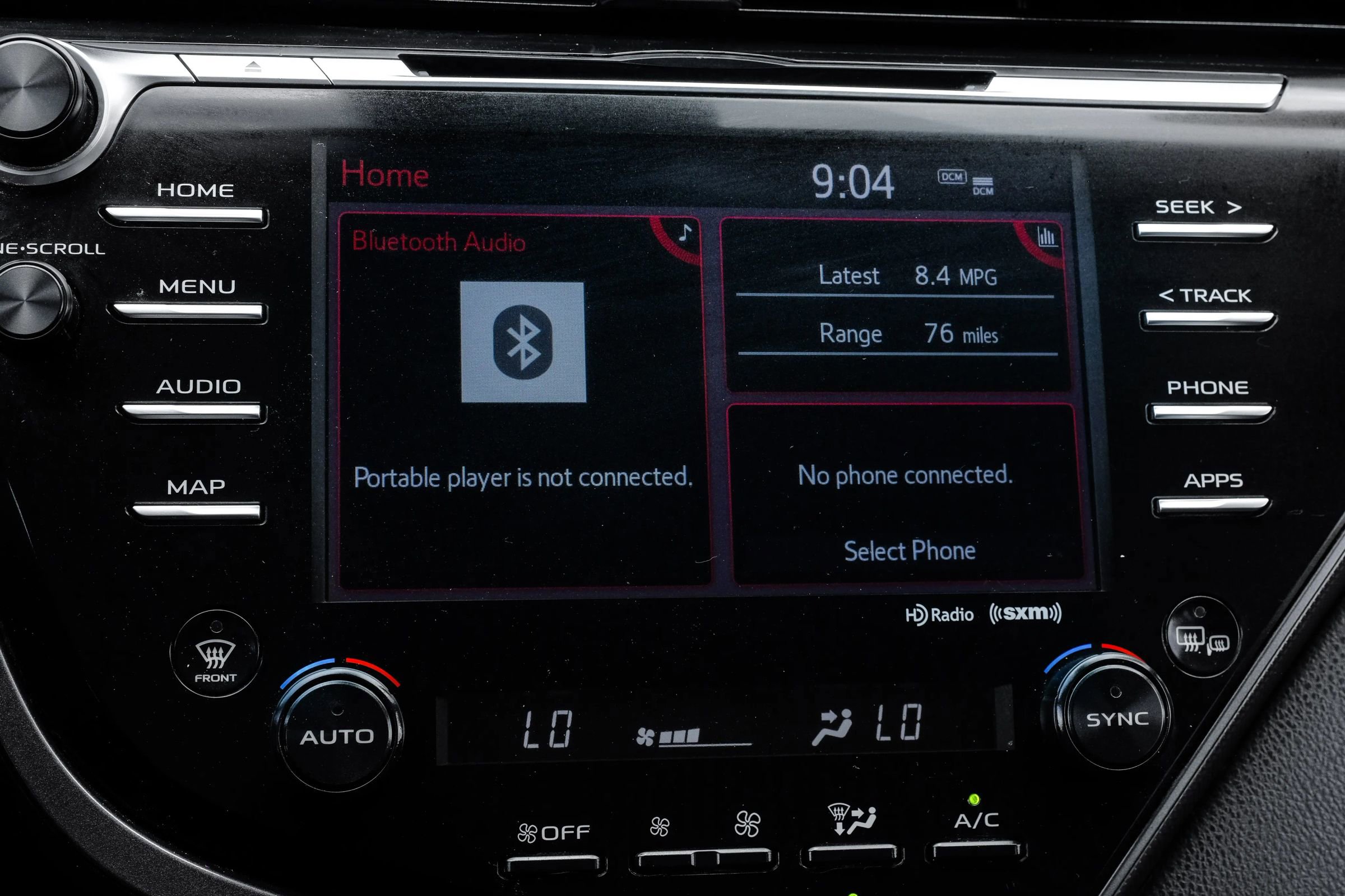 Used 2020 Toyota Camry XSE FWD image 30
