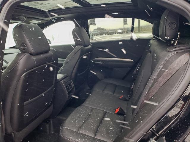 Used 2023 Cadillac XT4 Premium Luxury w/ LPO, Radiant Package image 21