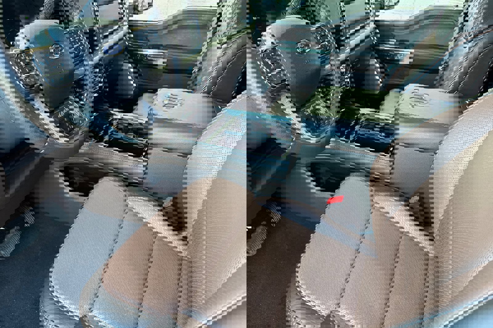 Certified 2024 Ford F350 King Ranch w/ Tremor Off-Road Package image 11