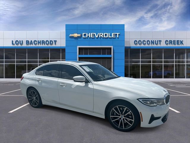 Used 2021 BMW 330i Sedan w/ Convenience Package RWD image 2