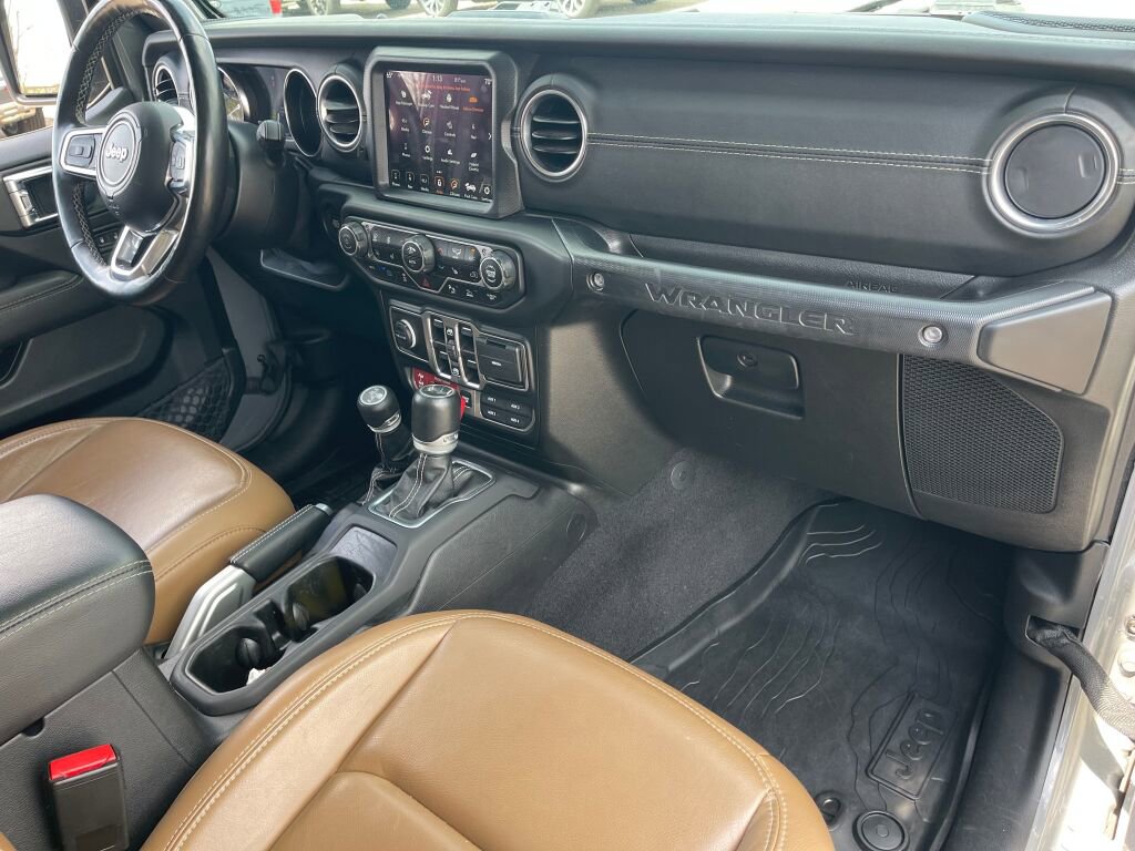 Used 2021 Jeep Wrangler Unlimited Rubicon 4xe w/ Steel Bumper Group AWD/4WD image 34