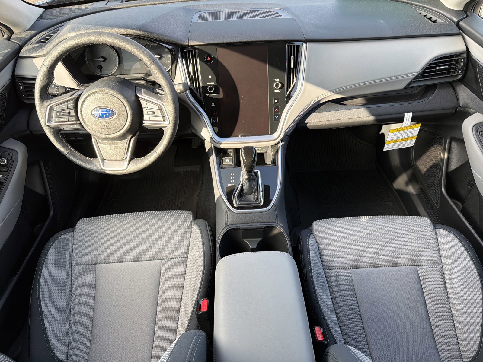 Certified 2025 Subaru Outback Premium w/ Popular Package #1A AWD/4WD image 10