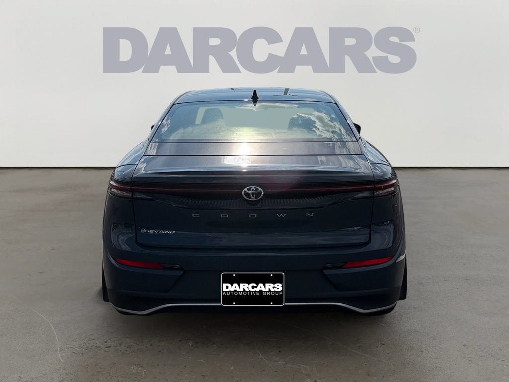 Used 2026 Toyota Crown AWD/4WD image 6