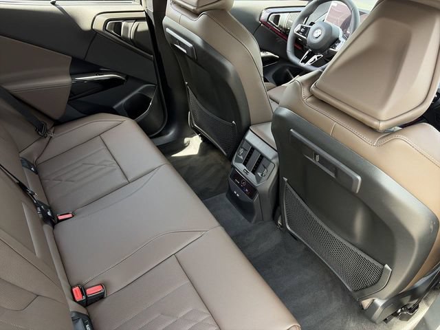 Used 2026 BMW X3 xDrive30i w/ M Sport Package AWD/4WD image 14