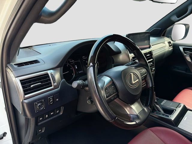 Used 2023 Lexus GX 460 Premium w/ Premium Package image 25